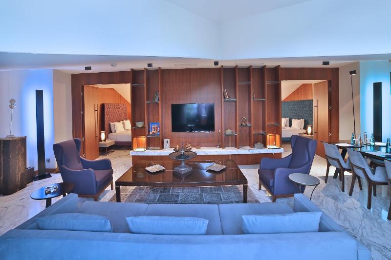 Premium Suite image 1