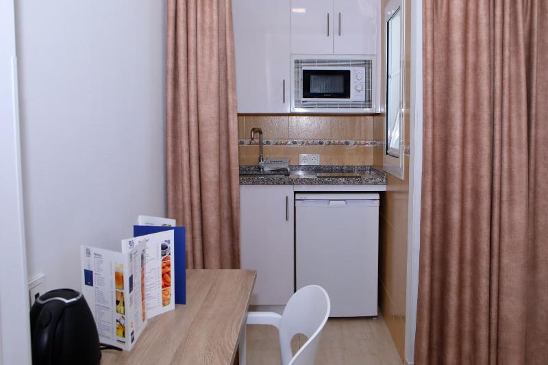 Hotel Apartamentos Pyr Fuengirola - image 32