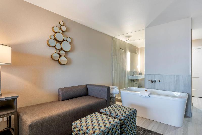 Lincoln Sands Oceanfront Resort an Ascend Collection Hotel - image 19
