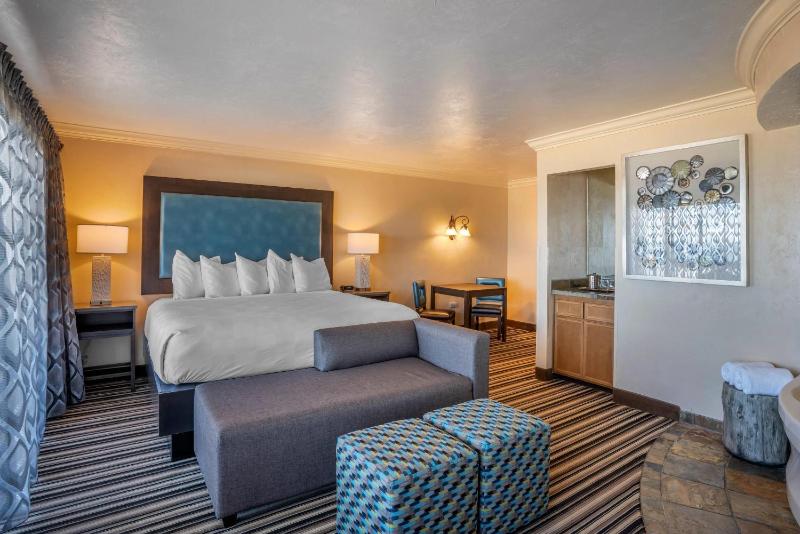 Lincoln Sands Oceanfront Resort an Ascend Collection Hotel - image 24