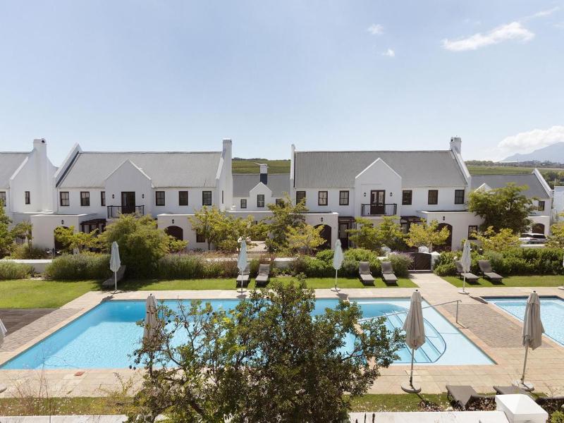 Winelands Golf Lodges 20 - image 10