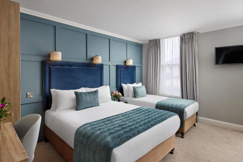Classic Double/Single Room image 1