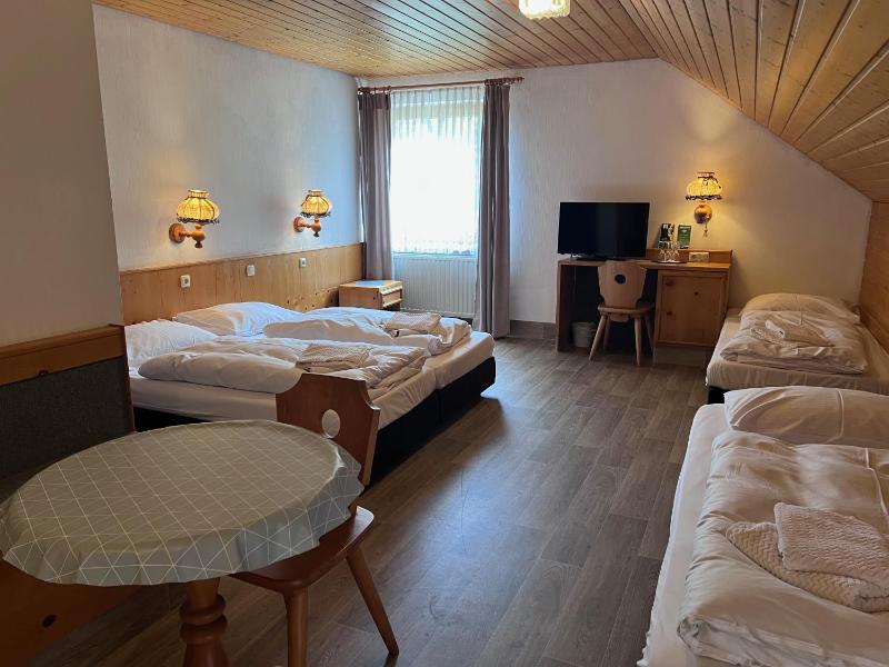 Quadruple Room image 1