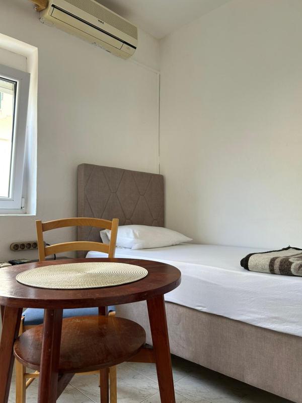 Single Room with Private Bathroom image 3