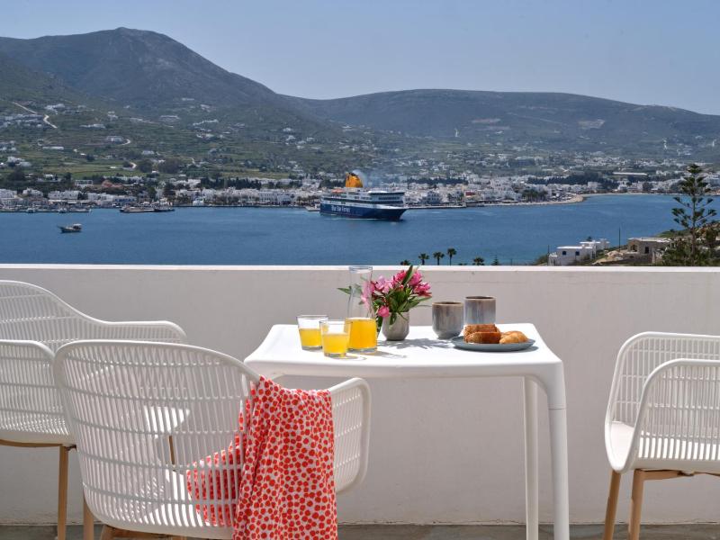 Triple Room with Sea View image 4