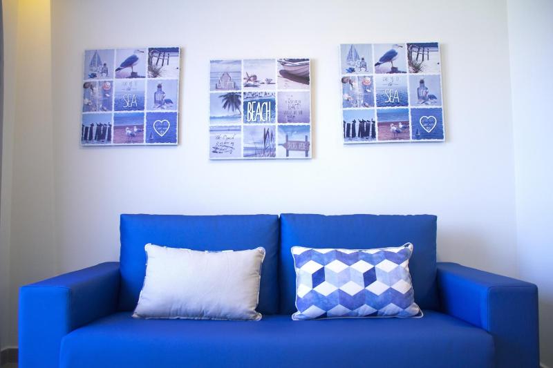 Apartment with Sea View image 2
