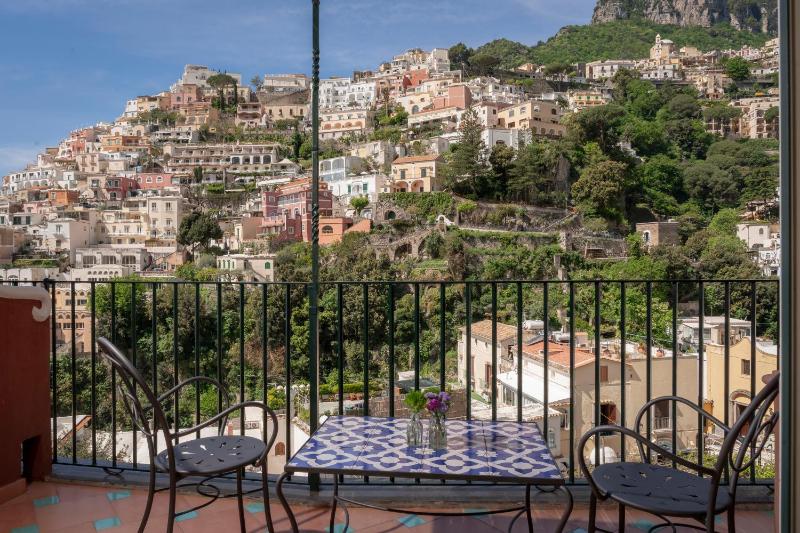 Comfort Double Room with Terrace image 4