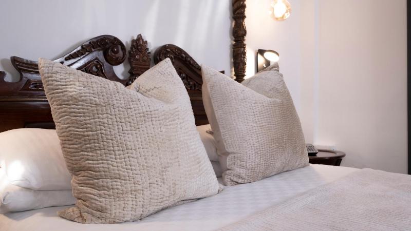 Superior Room with Spa Bath image 3