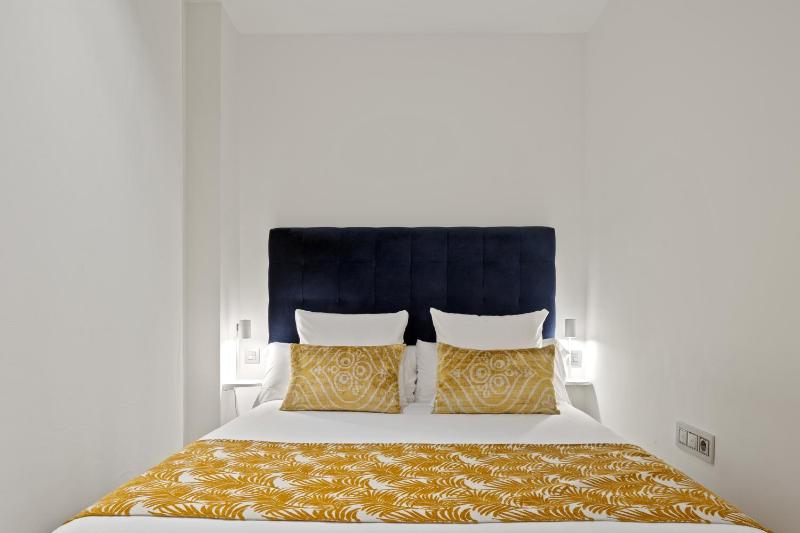 Easo Suite 7 by FeelFree Rentals - image 16
