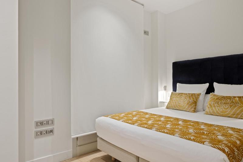Easo Suite 7 by FeelFree Rentals - image 25