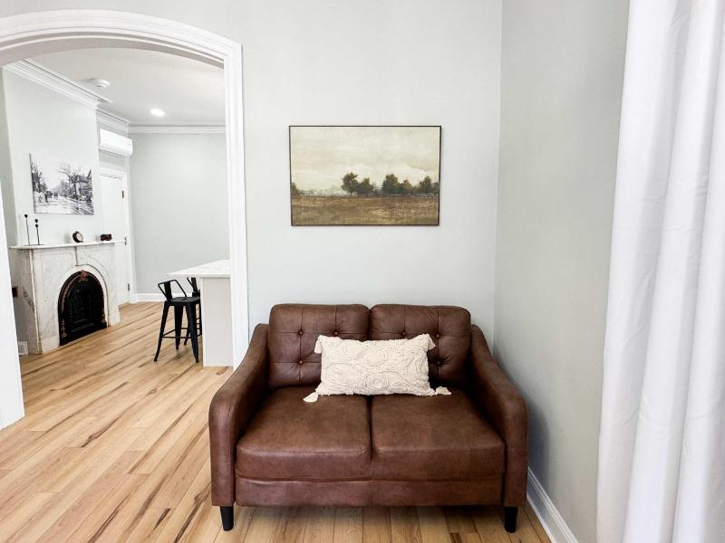 Apartment image 3