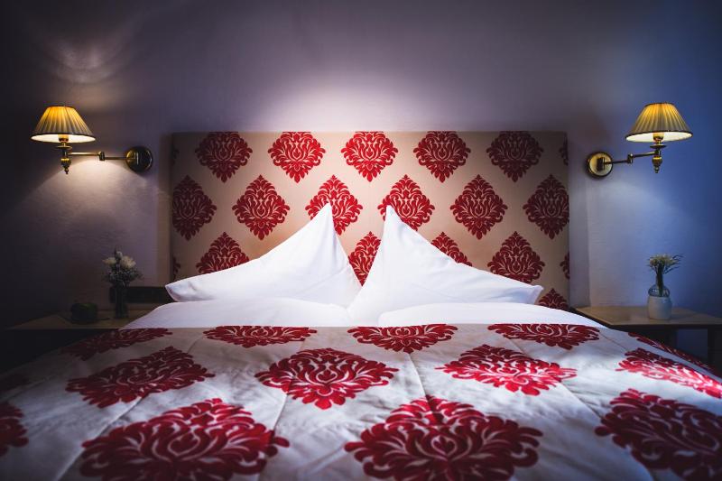 Comfort Double Room image 4