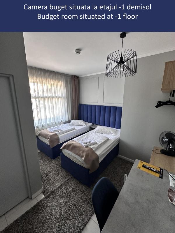 Budget Twin Room image 2