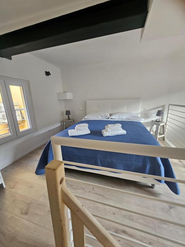 Standard Triple Room image 4