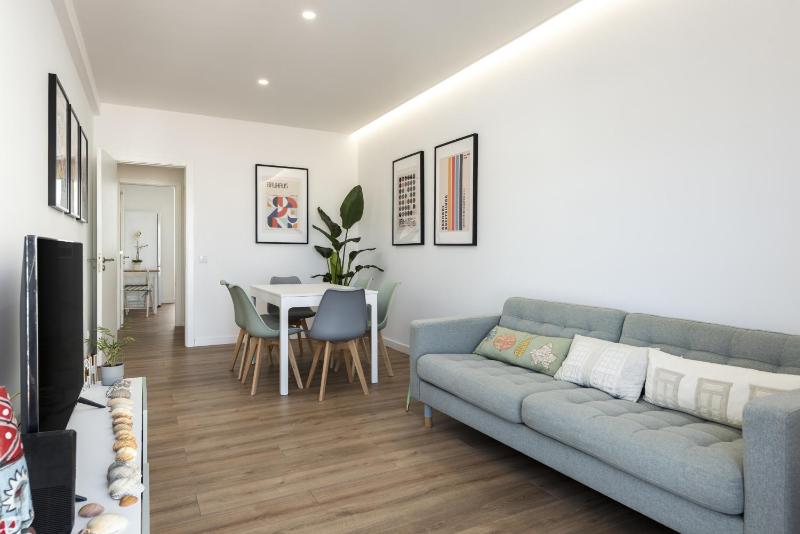 Garret - Faro Apartment by HD - image 1
