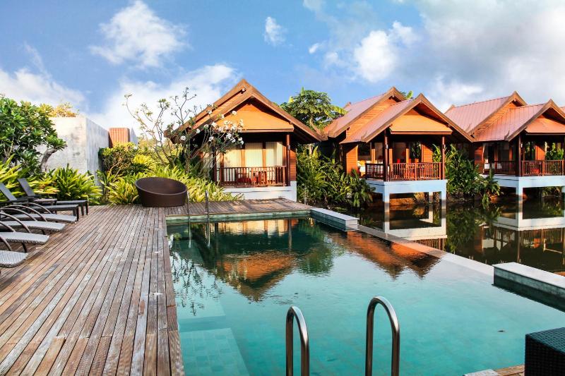 Farmers Villa - image 1
