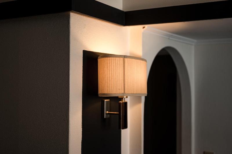 Single Room image 4