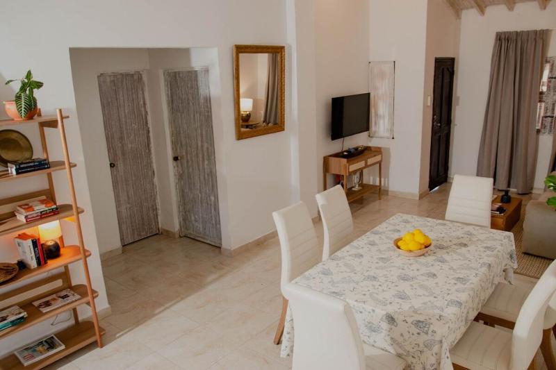 Comfortable apartment in the historic center - image 10