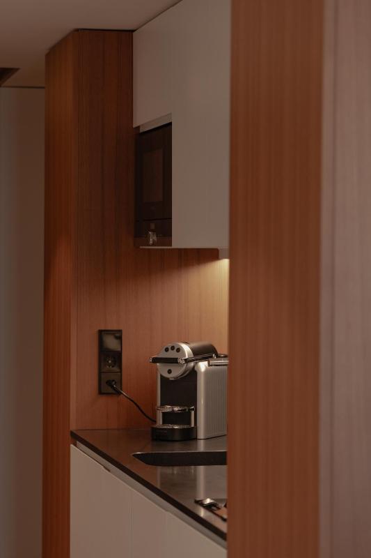 Deluxe Suite image 1