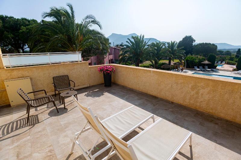 Double Room with Terrace image 1