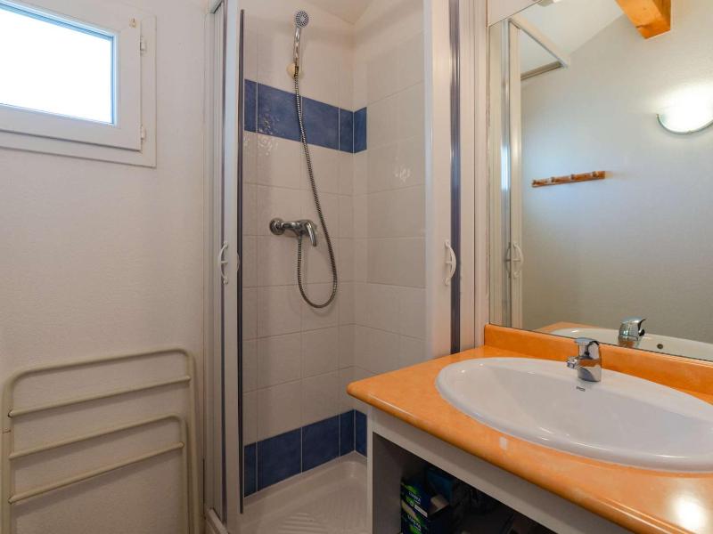 Villa pour 6 pers. avec parking et climatisation - FR-1-409-284 - image 7