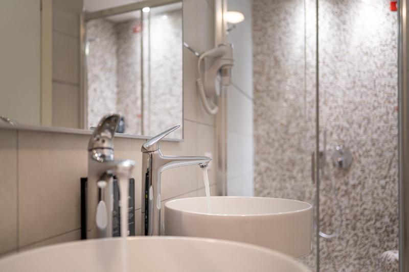 Suite image 2