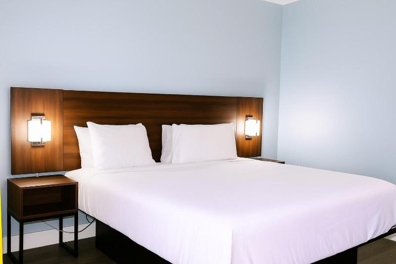 King Room image 2