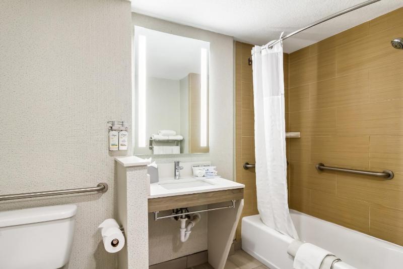 Holiday Inn Express & Suites Jacksonville South East - Medical Center Area By IHG - image 9