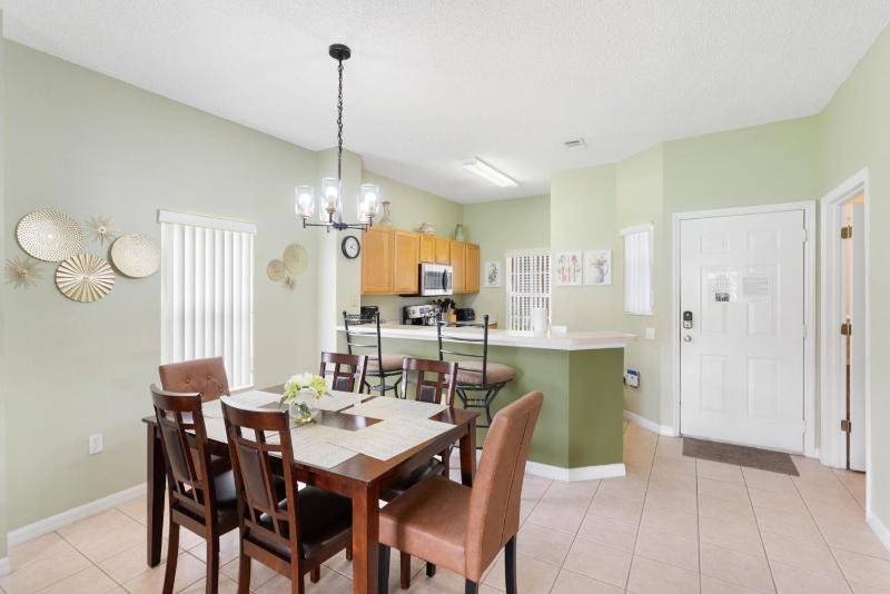 8538 Crystal Cove - image 2