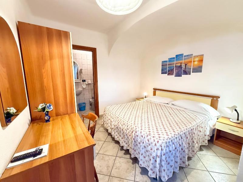 Hotel Villa Mena - image 21