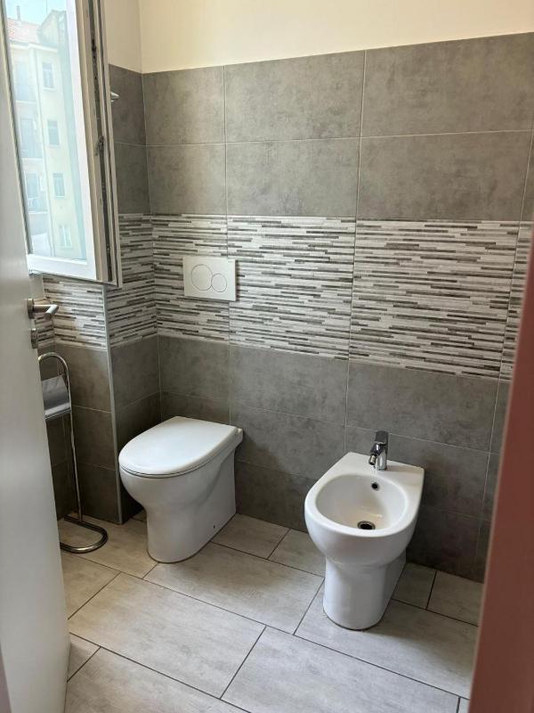 Triple Room with Private Bathroom image 3