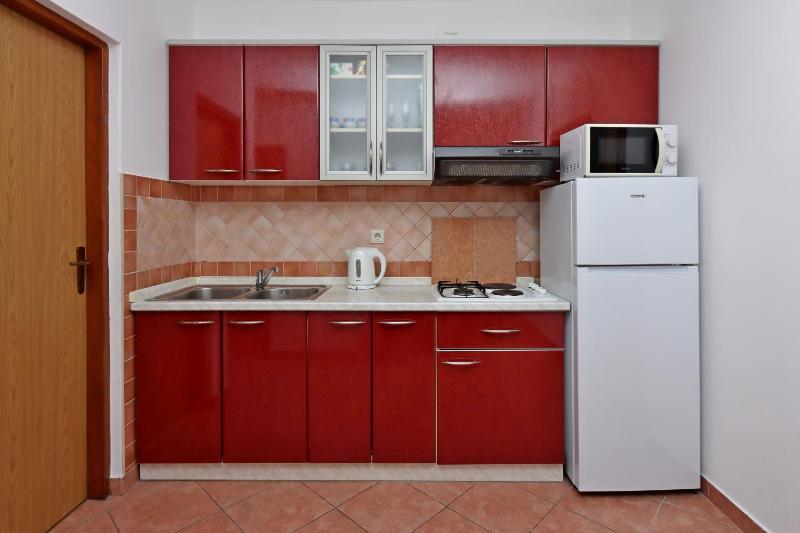 Apartments with WiFi Lopar Rab - 14804 - image 26