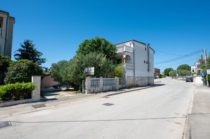 Apartments with parking space Pakostane Biograd - 22462 - image 30