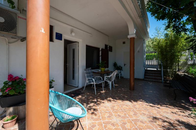 Apartments with parking space Pakostane Biograd - 22462 - image 3
