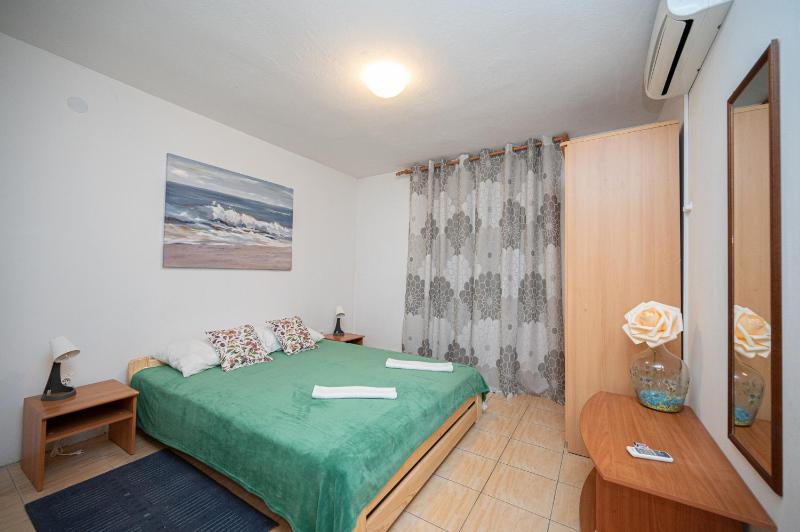 Apartments with parking space Pakostane Biograd - 22462 - image 40