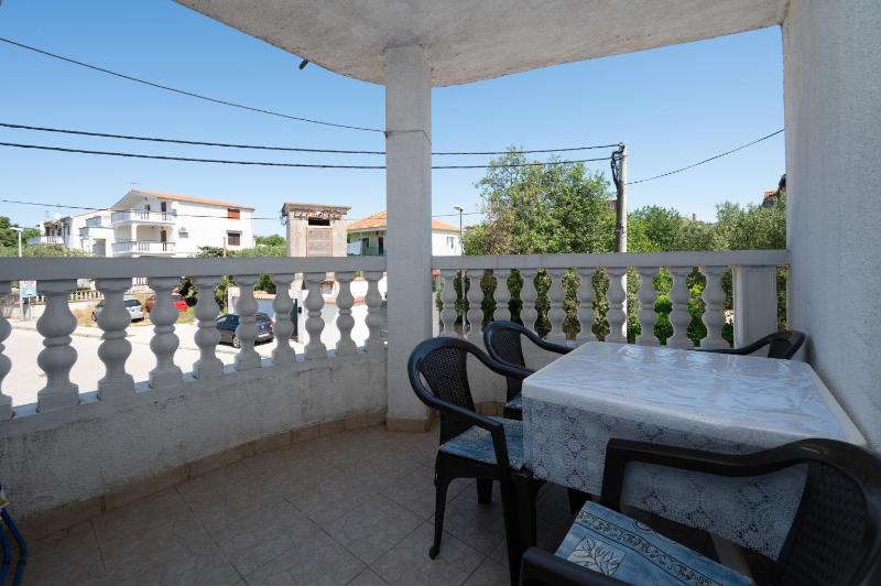 Apartments with parking space Pakostane Biograd - 22462 - image 12