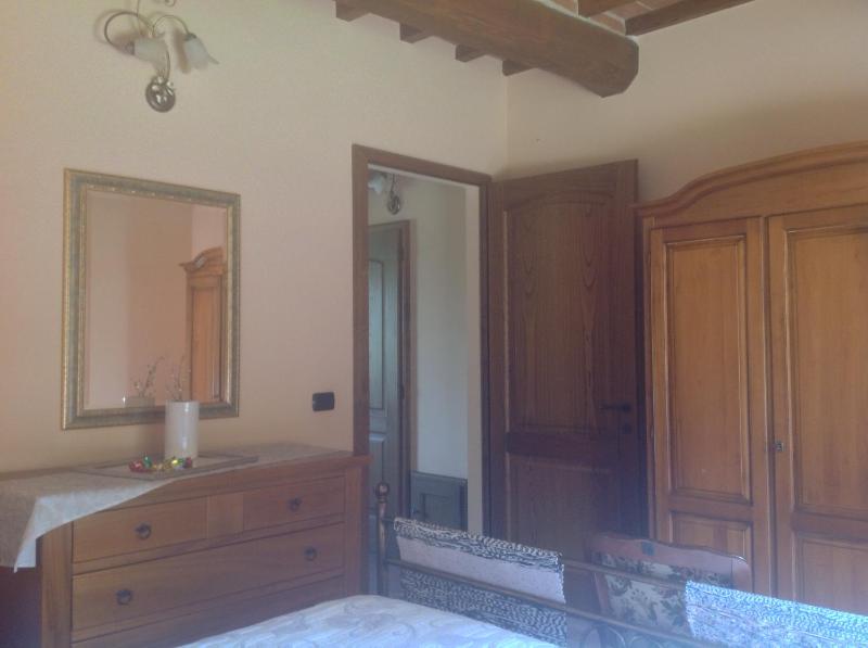 One-Bedroom Apartment image 1