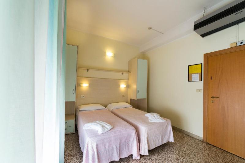 Hotel Europa - image 29