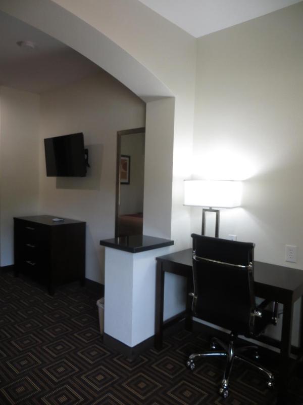 King Room image 4