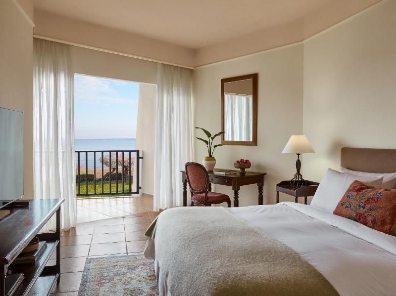 Egnatia Superior Guestroom with Balcony image 1