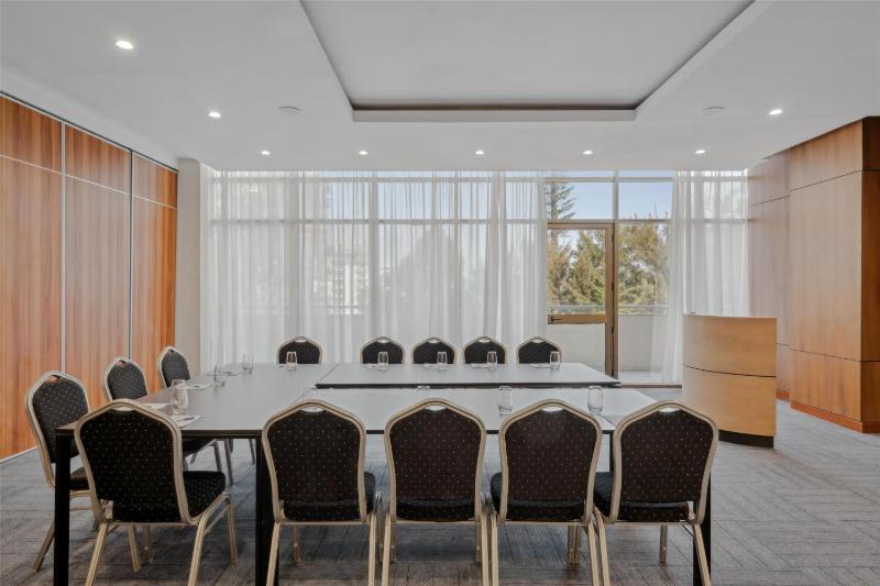 DoubleTree by Hilton Addis Ababa Airport - image 12