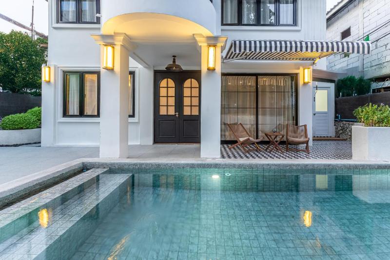 Luxury Pool Villa Jomtien | 4BR | 1 Min to Beach - image 14