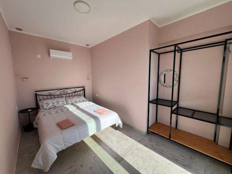 Luka apartaments Suite 1 - image 10