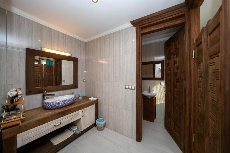 Capella Suite image 2