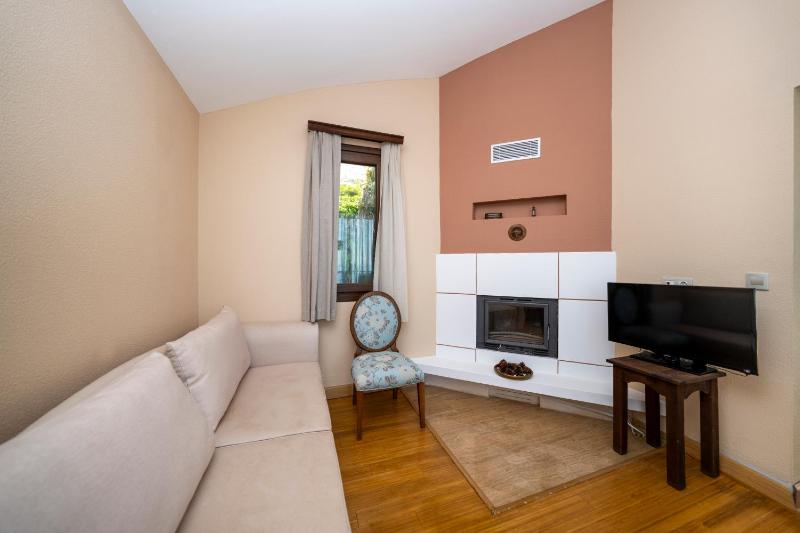 Deluxe Suite with Sea View image 1