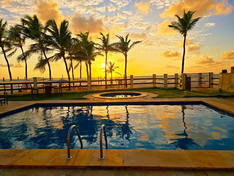 G2 Beach Hotel - image 5