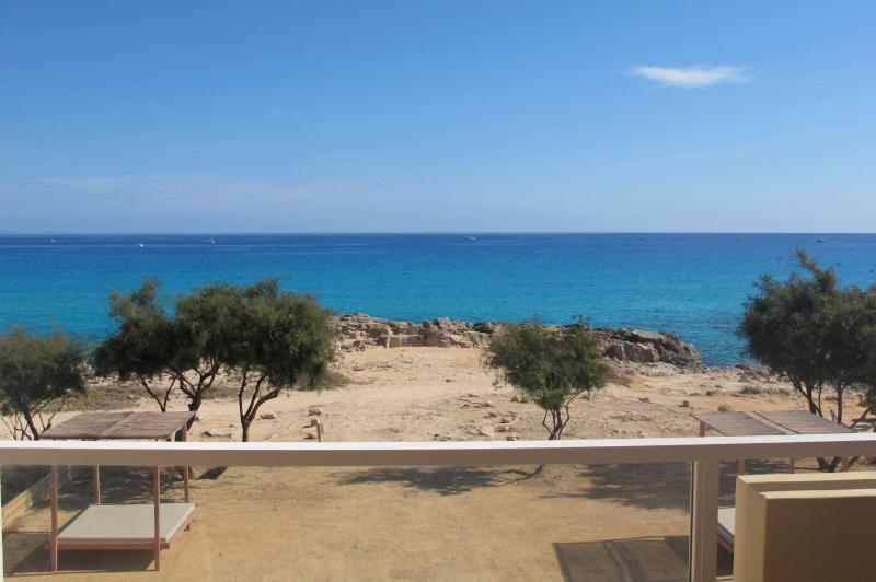 Apartment with Sea View image 3