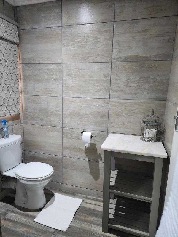 Schnehage Self Catering - image 13
