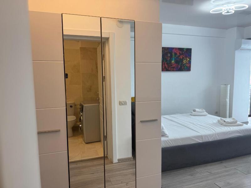 Studio 504 B2 ALMAR LUXURY RESIDENCE-Renting Apartments & Free Pool - image 17