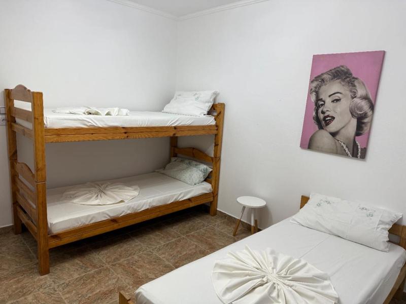Zambak Vacation Home - image 7